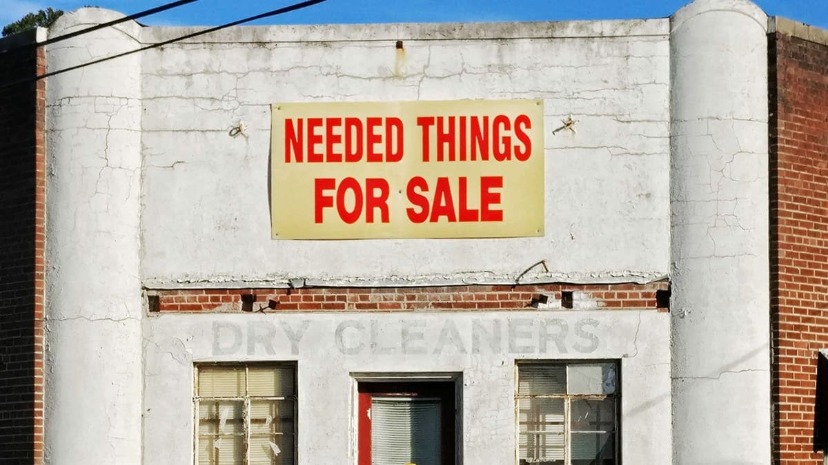 Don’t Let a Bad Sign Be Your Business’s Downfall: Why Your Storefront Sign is Your Most Important Employee